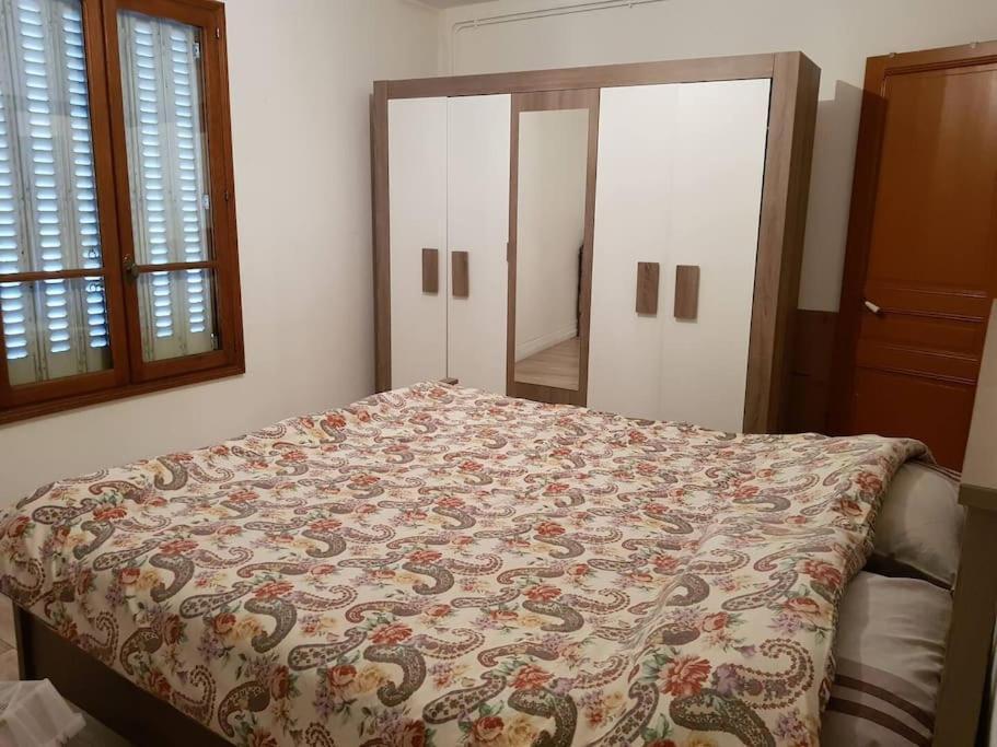 Grand Appart - Avec Terrasse Reims Ngoại thất bức ảnh